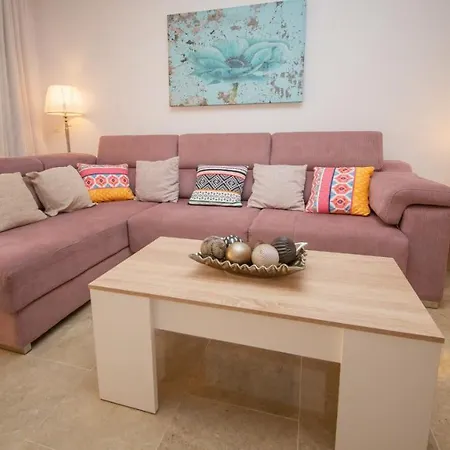 Coto Real Duquesa Apartment *
